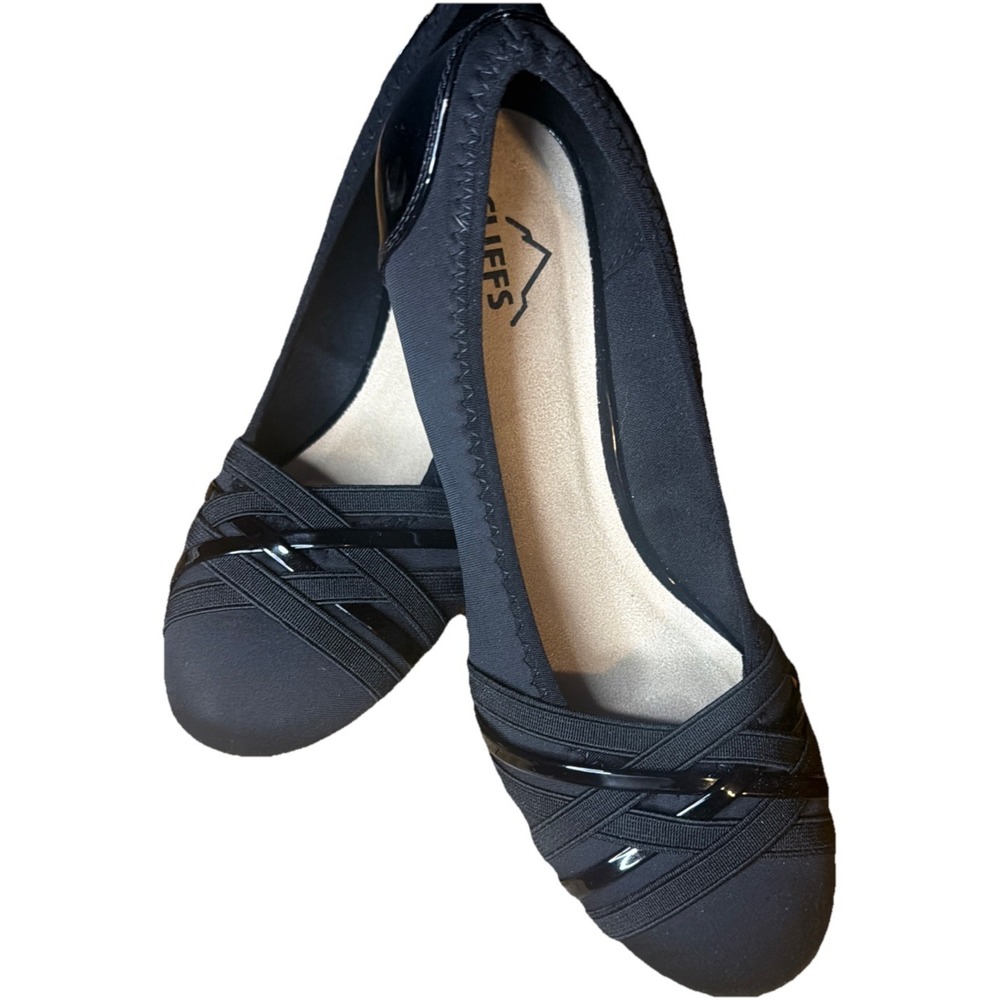 CLIFFS White Mountain Women's Black Flats size 9M No Box